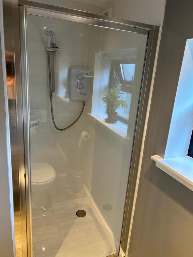 44 Inaclete Road Apartman Stornoway  Kültér fotó